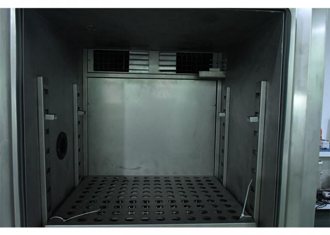 IEC 62368-1節5.4.1.5 .3、5.4.8の温度および湿気テスト部屋225L 2